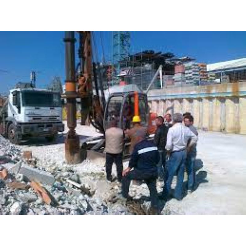 ADDETTO ALLA CONDUZIONE DI MACCHINE COMPLESSE PER LA PERFORAZIONE DI PICCOLO E GRANDE DIAMETRO